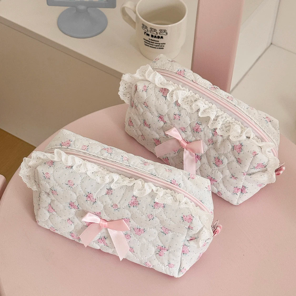 The Rosette Pouch